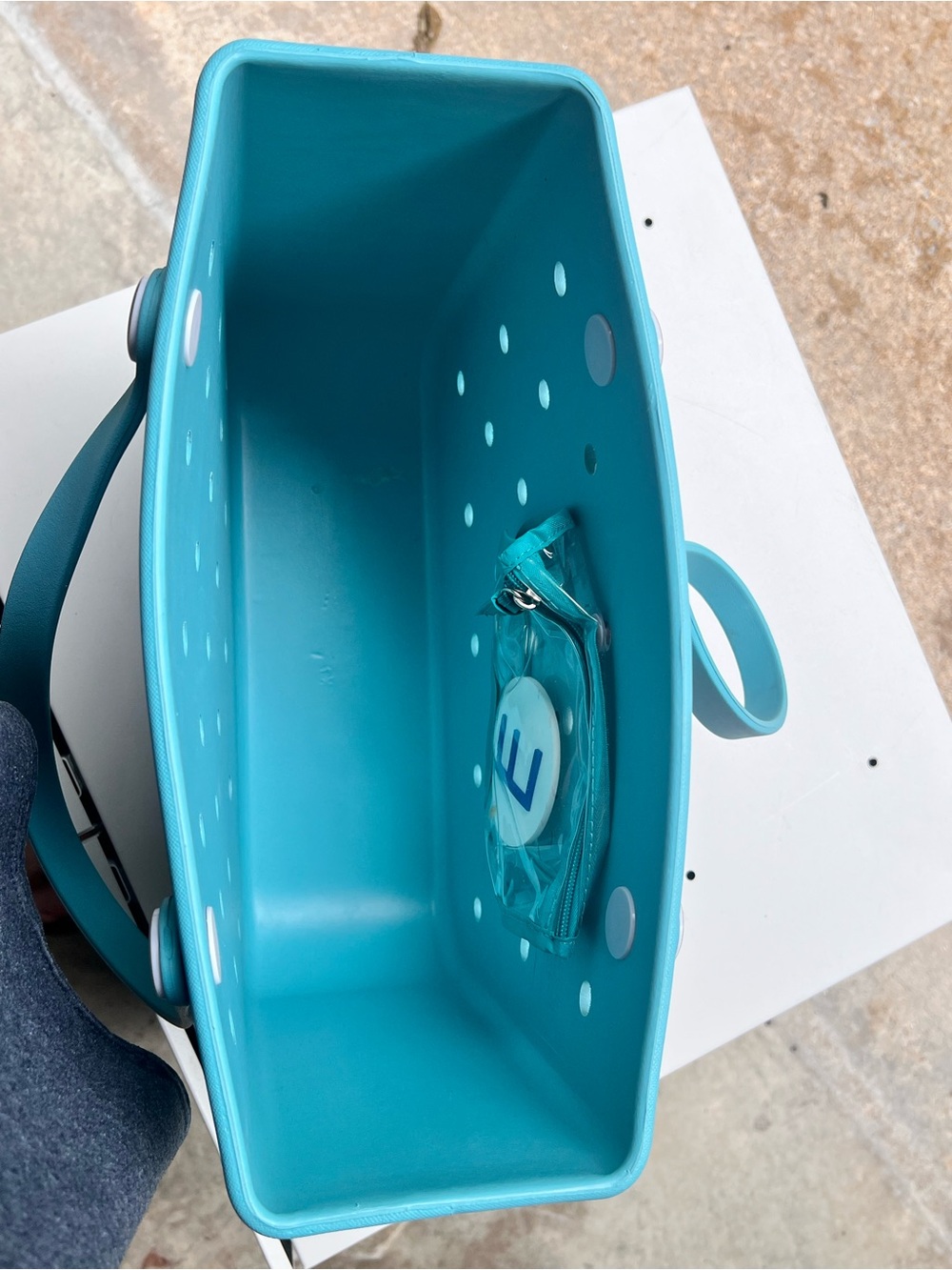 BOGG BAG Teal Perforated Tote with Matching Pouch - Picture 2 of 7